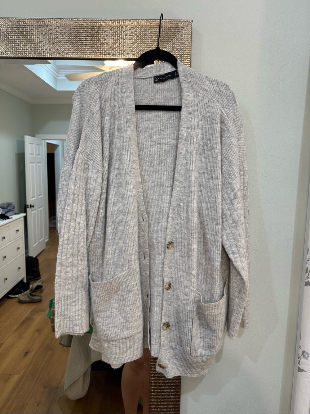 New York & Company Light Gray Ribbed Button-Front Cardigan